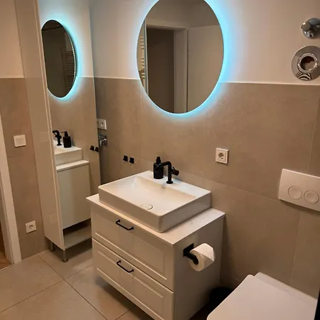 Altstadt Perle - Modernes Flair In Érfurt